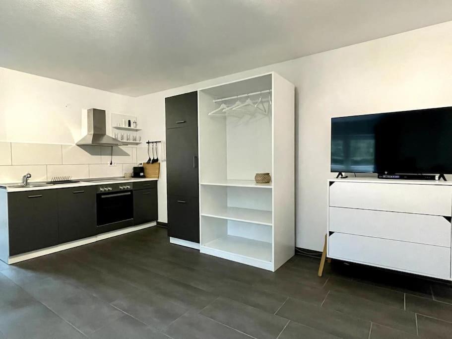 Gemuetliche Wohnung In Ruhigem Wohngebiet Aschaffenburg Exterior foto